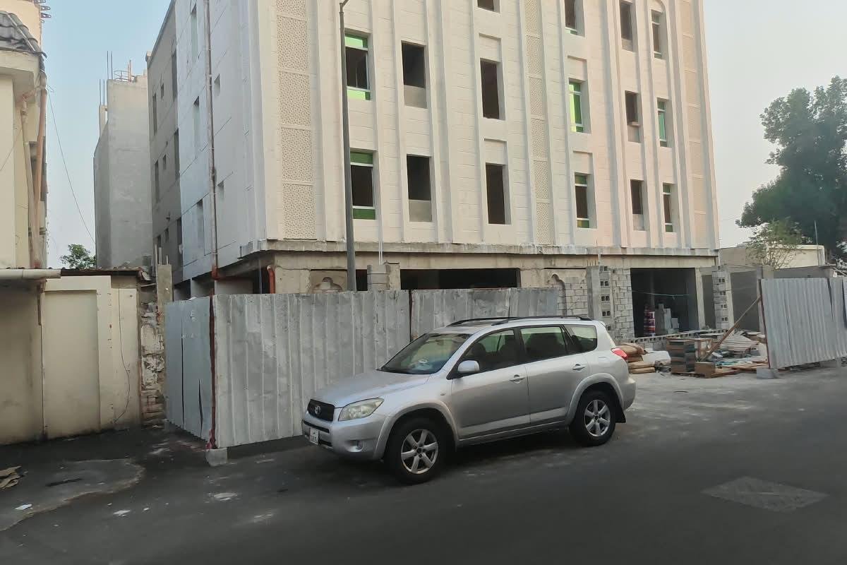  Building under construction for sale -Min Omran - Bin Omran 1